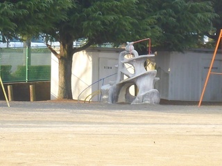 P1080381 640X480.jpg